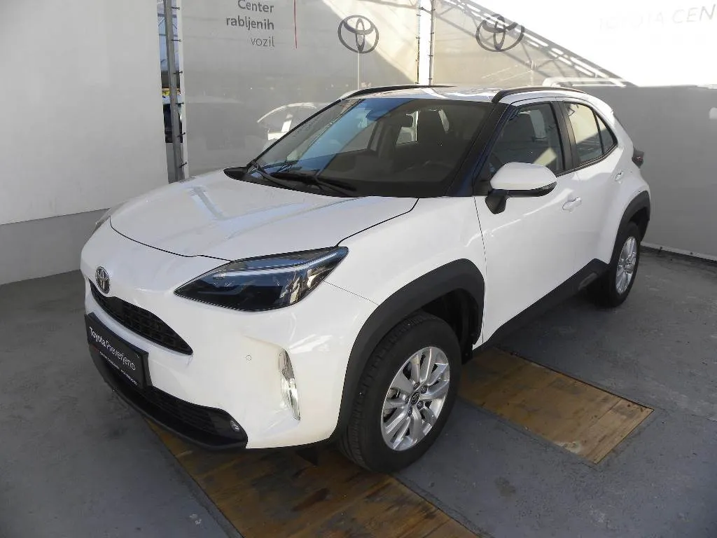 Zunanja slika - Toyota YARIS CROSS HYBRID - Toyota  1.5 VVT-i Cool Avt. - 1