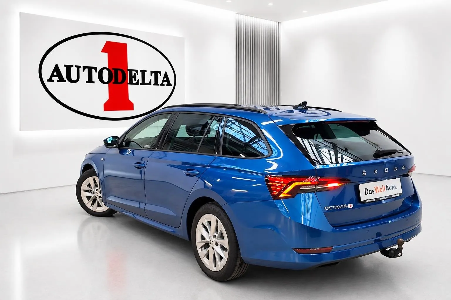 Zunanja slika - Škoda Octavia - Combi 2.0 TDI Ambition DSG - 4