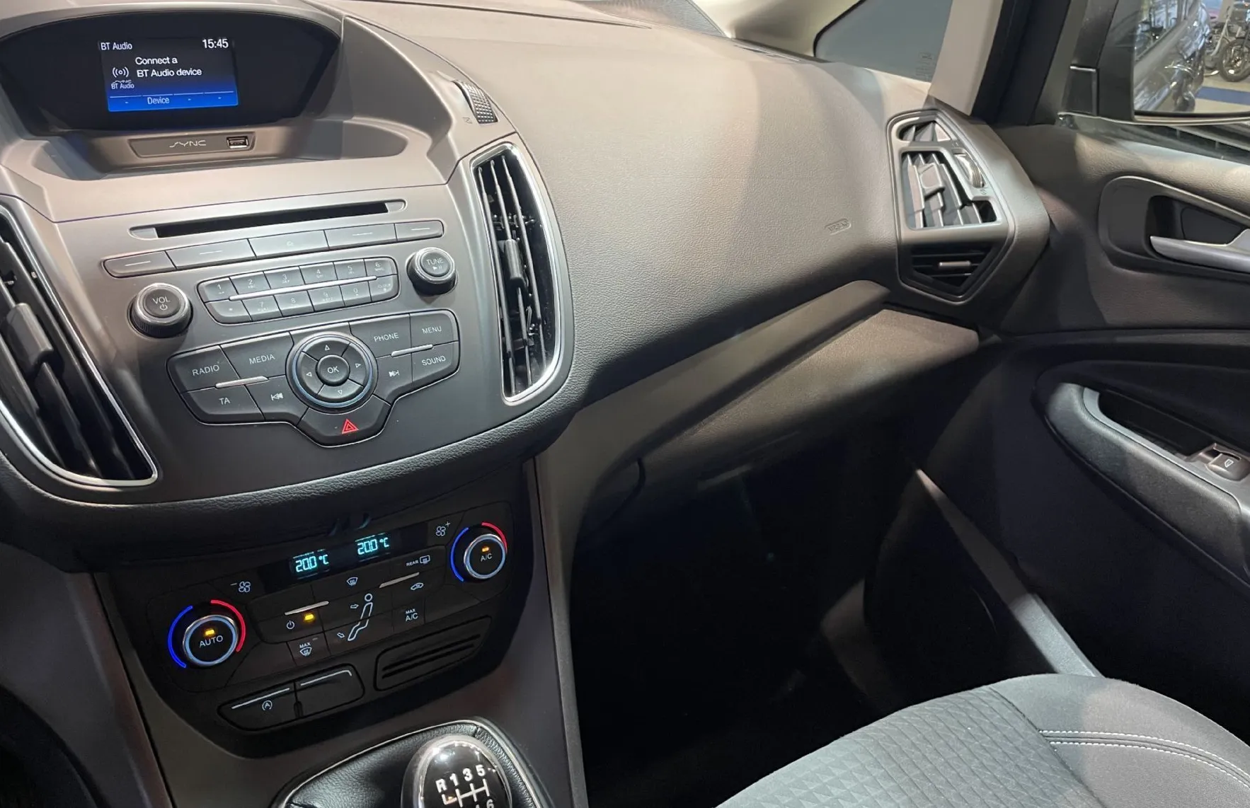 Zunanja slika - Ford C-MAX - 1.0 EcoBoost 92 kW Style-TEMPOMAT-PARKING SENZORJI - 7