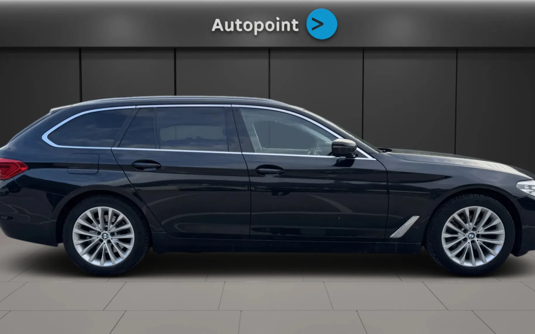 Zunanja slika - BMW Serija 5 - 520d xDrive Touring Avt. - 3