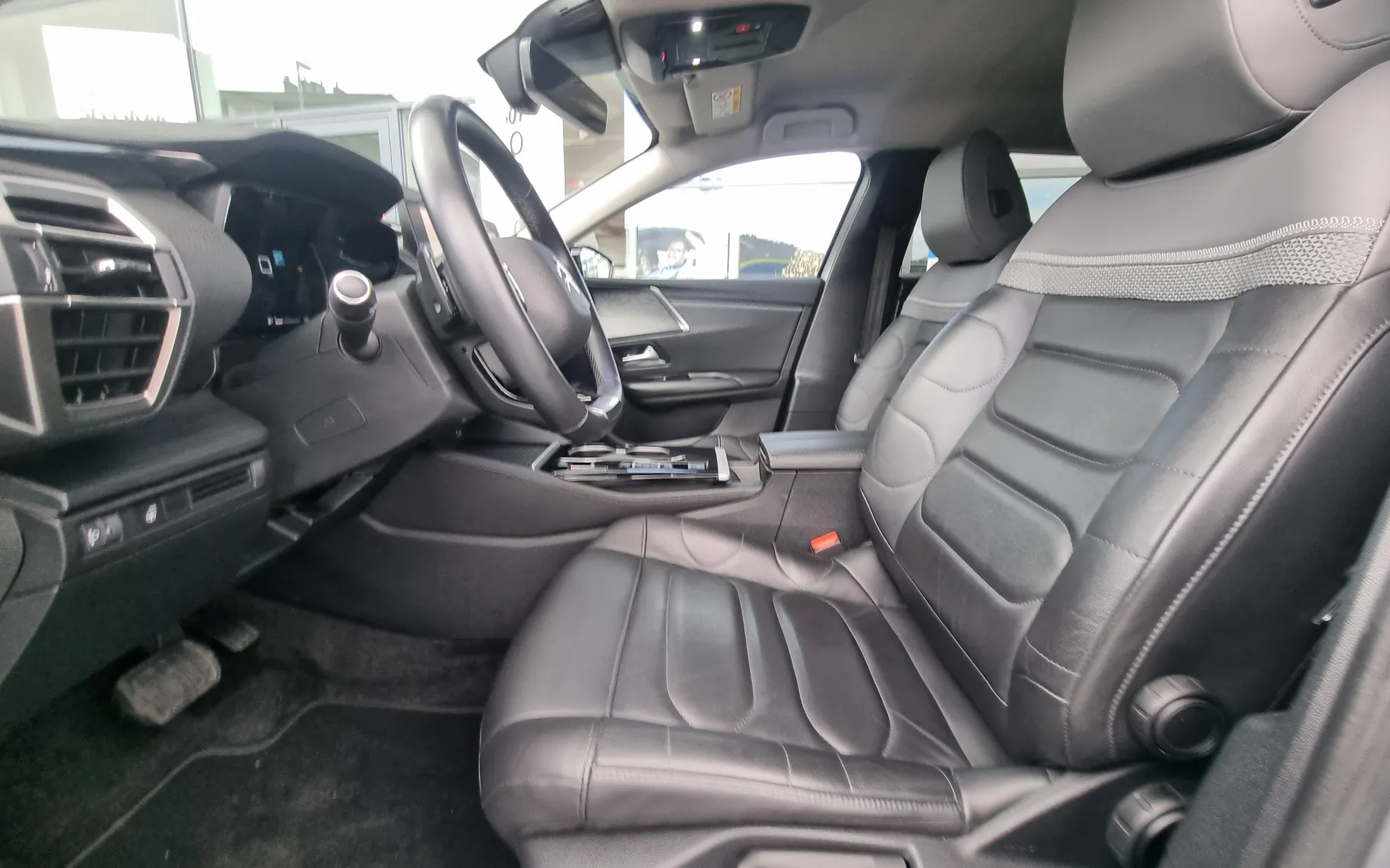 Zunanja slika - Citroën C5 - X Shine 1.2L PureTech 130 AVTOMATIK - SAMO 17.600KM - 27