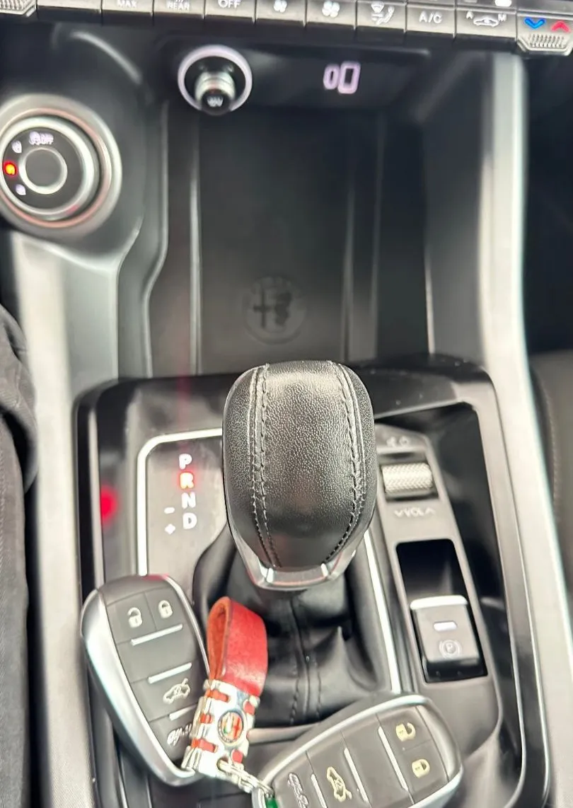 Zunanja slika - Alfa Romeo Tonale - 1.5 130 Super Avt.NEMŠKI+4ALU.KAMERA.LED.86.515 KM - 10