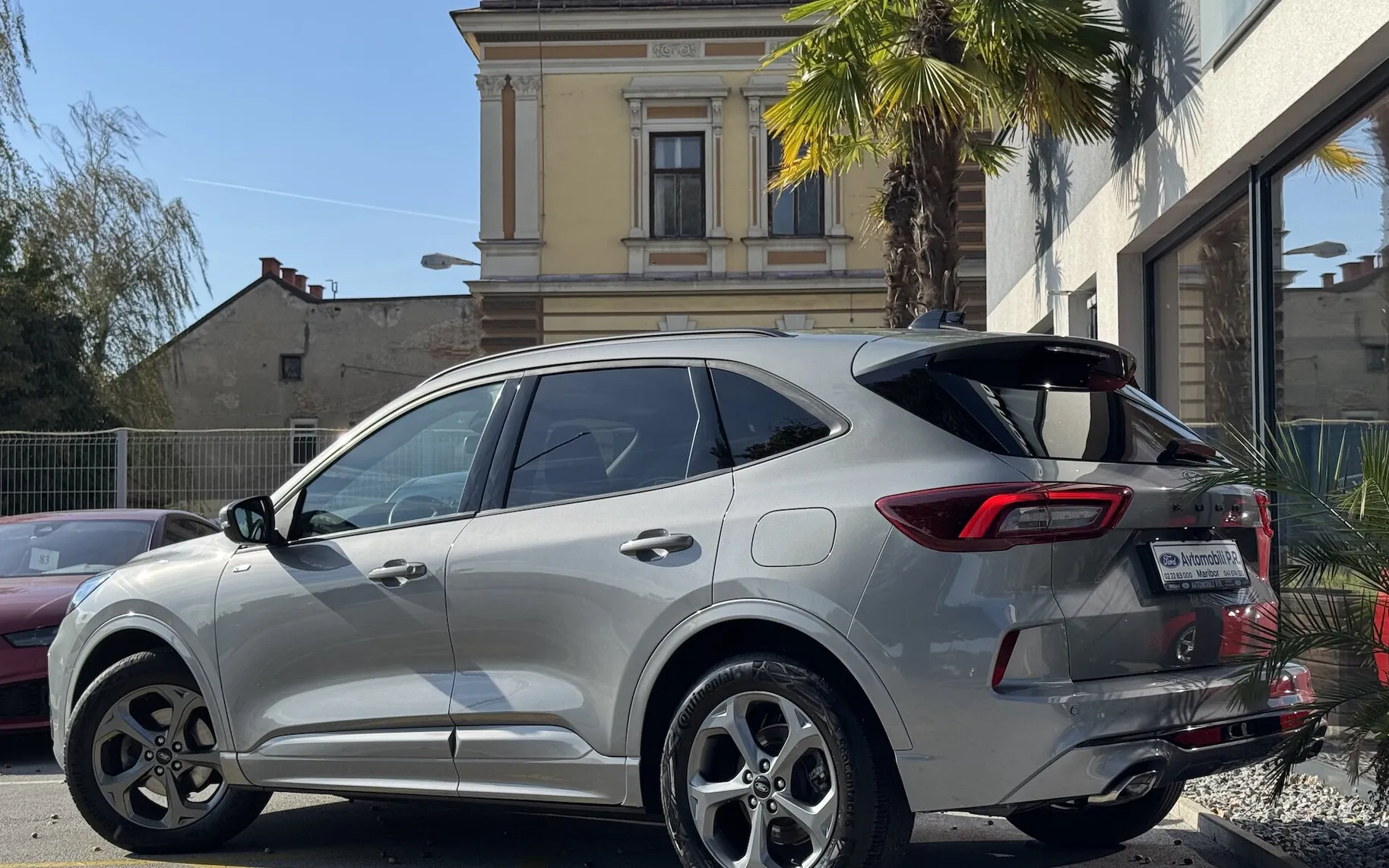Zunanja slika - Ford Kuga - 1.5 EcoBoost ST-LINE AVT 186KM SLO 1.LAST FULL LED - 5