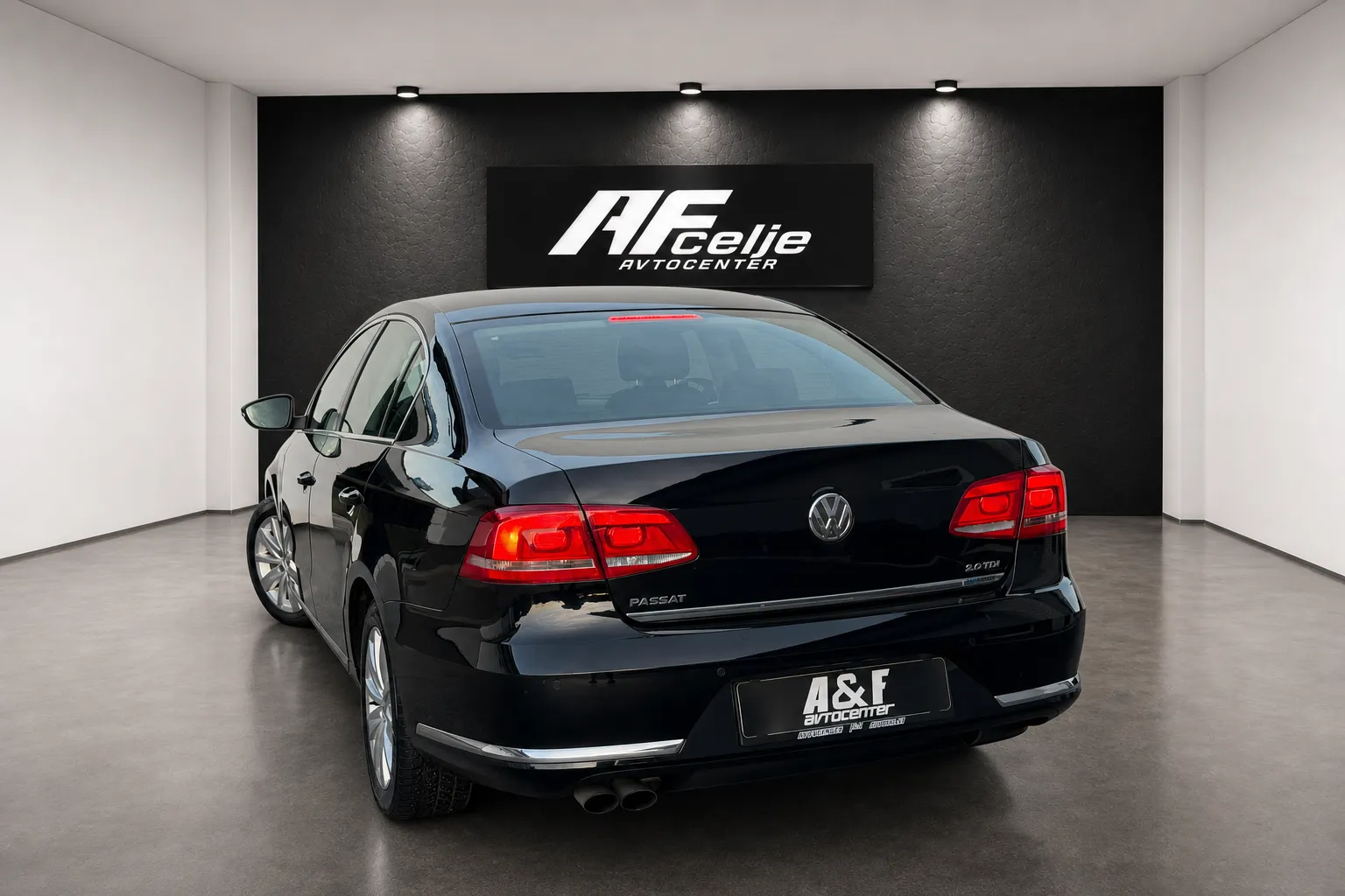 Zunanja slika - Volkswagen Passat - 2.0 TDI-LIZING ZA TUJCE-PDC-TEMPOMAT-ODLIČEN- - 6