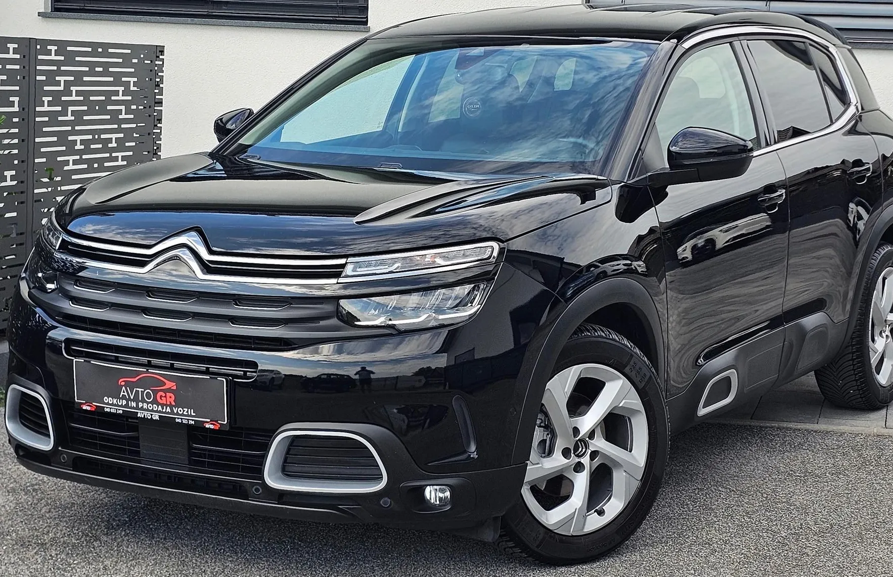 Zunanja slika - Citroën C5 Aircross - BlueHdi 130 S S-Le 110.000km-1.LAST-LED-KAMERA-ODL - 1