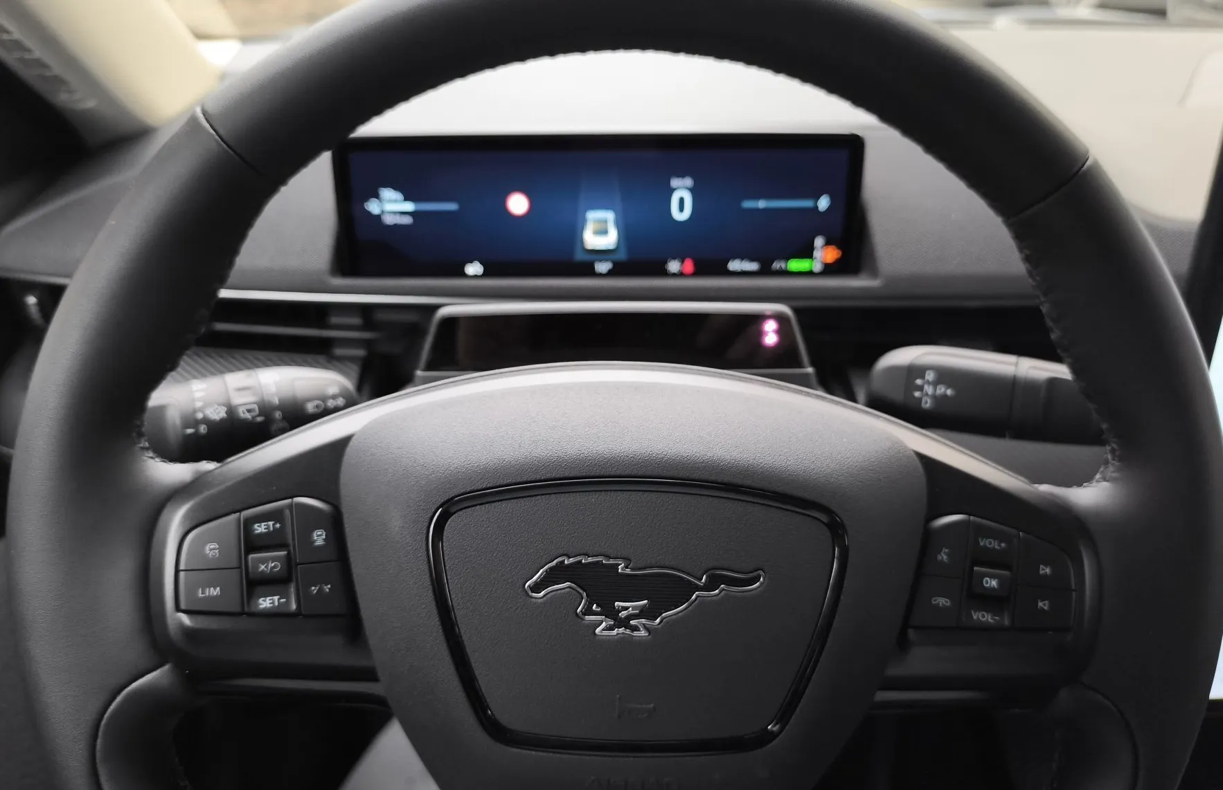 Zunanja slika - Ford Mustang Mach-e - 73kWh 197kW samodejni zadnji - 11
