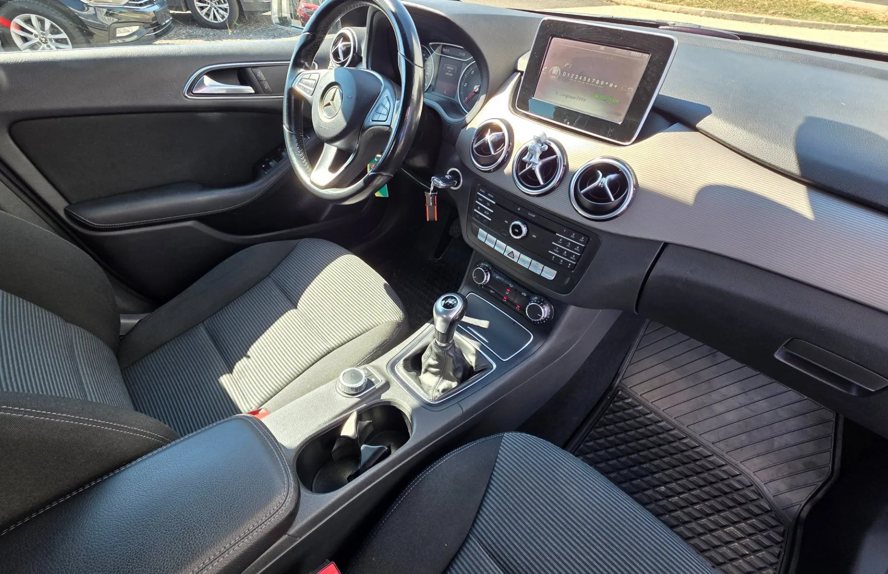 Zunanja slika - Mercedes-Benz B-Razred - B 180 d BlueEFFICIENCY LED - SLOVENSKO POREKLO - 9