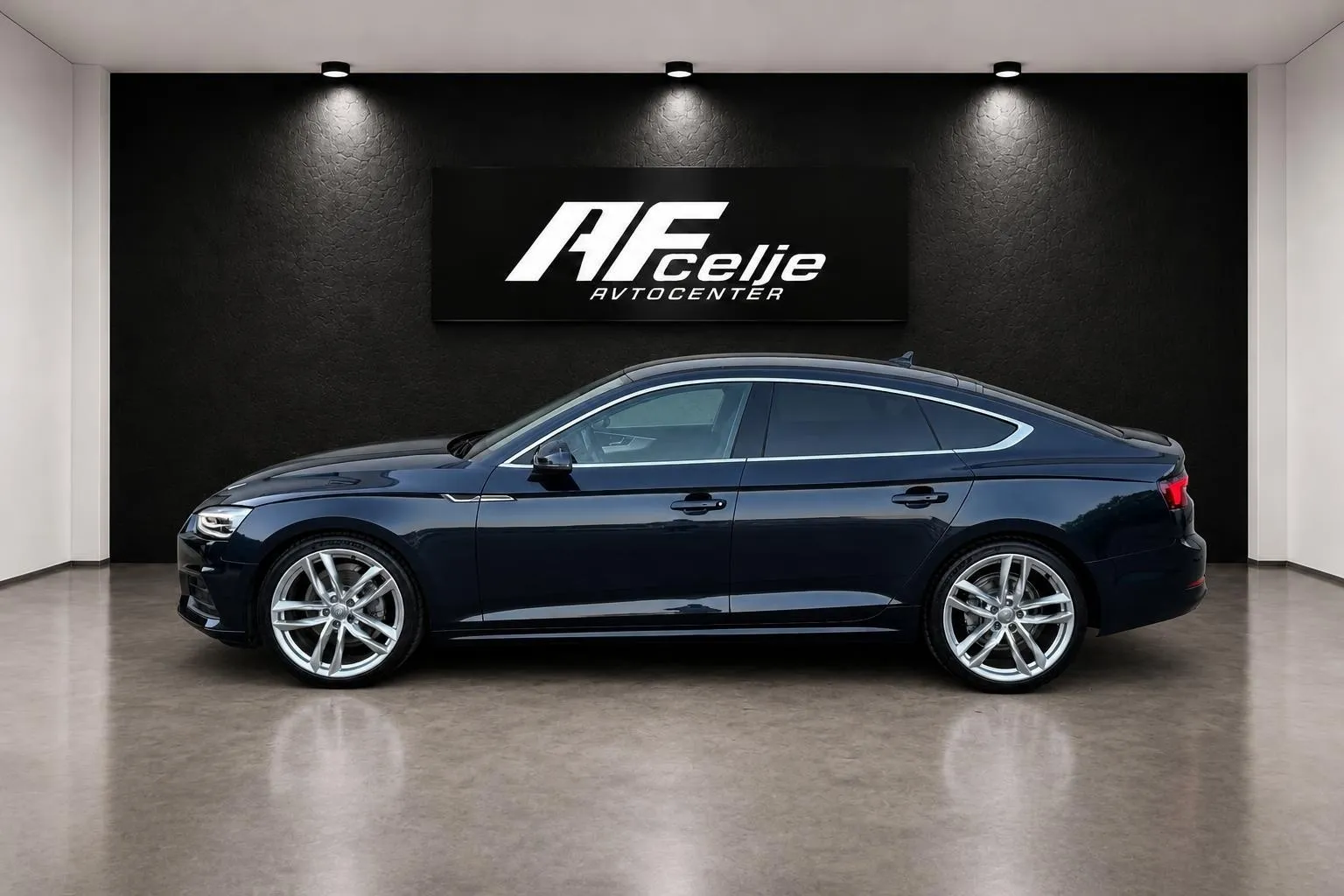 Zunanja slika - Audi A5 Sportback - 2.0 TDI-AUT-S LINE-LIZING ZA TUJCE-XENON LED - 6