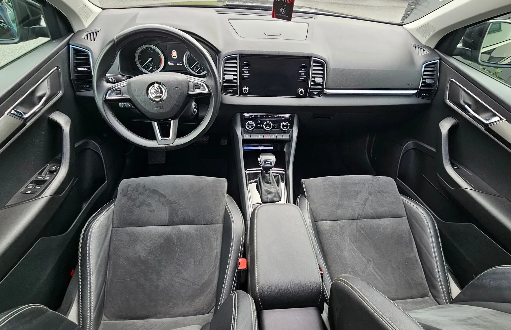 Zunanja slika - Škoda Karoq - 1.5 TSI ACT -SportLine- DSG-SPORT-LED-PANO-ALKANT - 16
