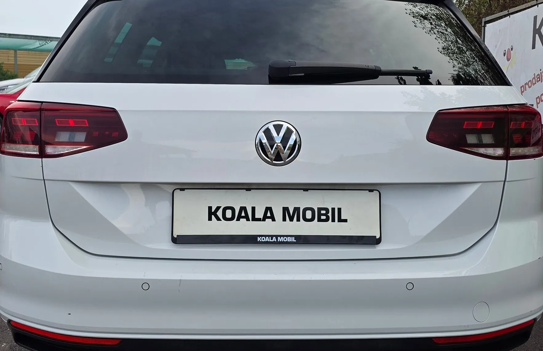 Zunanja slika - Volkswagen Passat - Variant 2.0 TDI BMT SCR DSG LED-NAVI-PDC-2.LASTNIK - 5