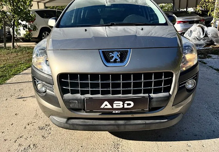 Zunanja slika - Peugeot 3008 - 1.6 HDi SLO PANORAMA-ALU-VELIK SERVIS - DIG KLIMA - 2