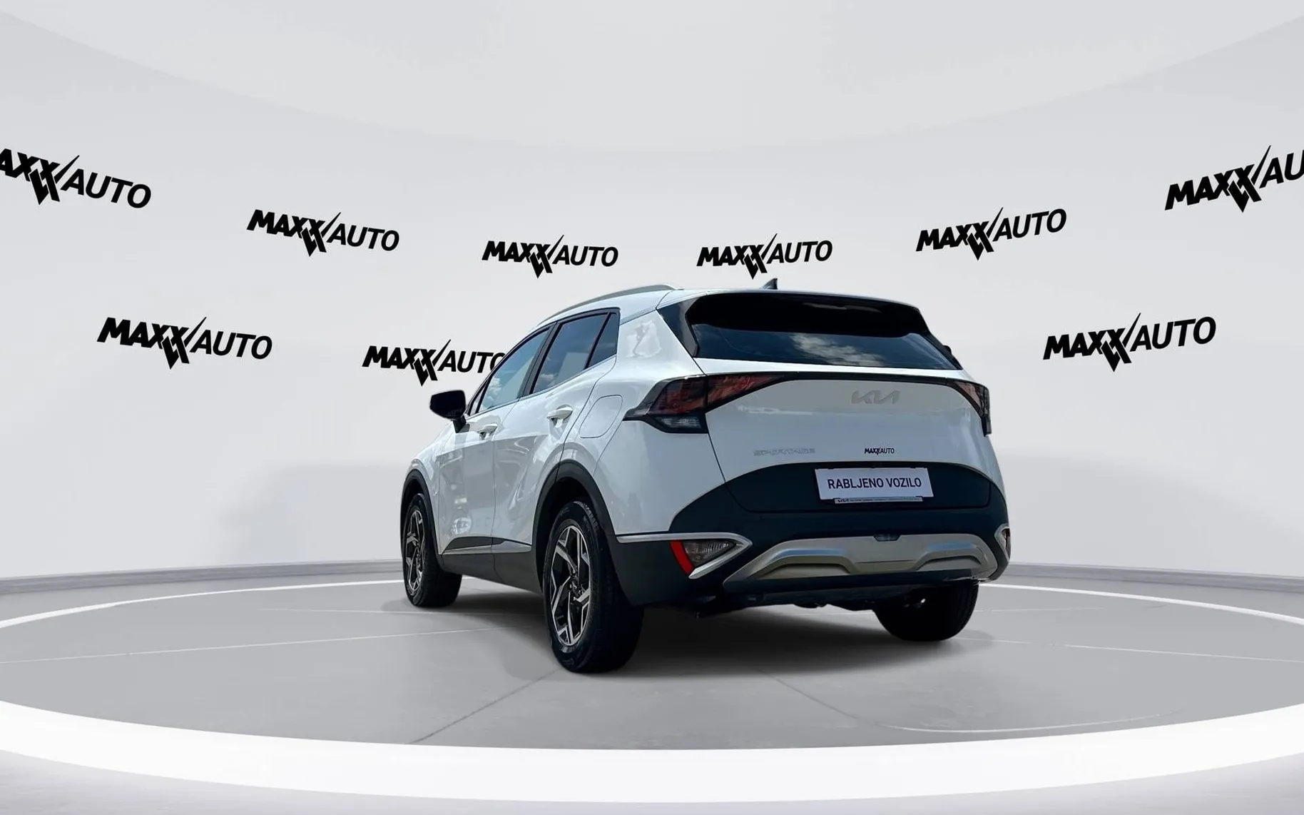 Notranja slika - KIA Sportage - 1.6 T-GDI LX Fresh ISG - 7