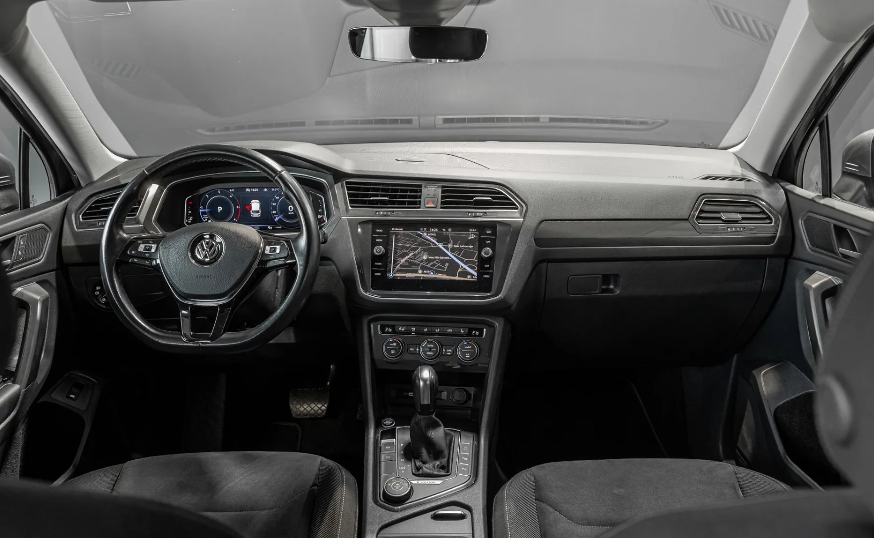 Zunanja slika - VW Tiguan Allspace - 2.0TDI-4x4-R LINE-1.LAST-RADAR-KEYLESS-NAVI-KLJUK - 13