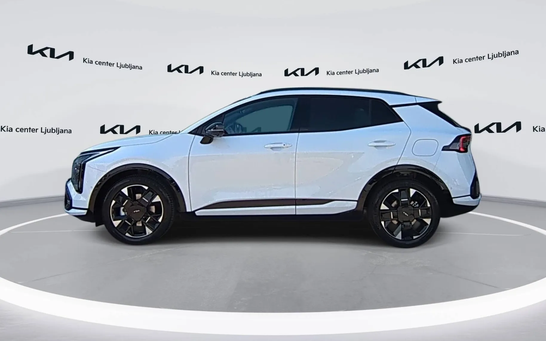 Notranja slika - KIA Sportage - 1.6 T-GDi GT-Line. 7 DCT - 8
