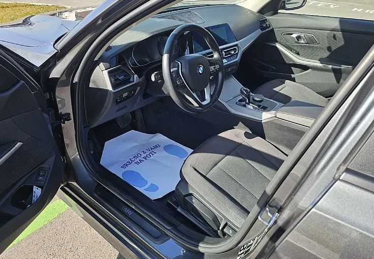 Zunanja slika - BMW Serija 3 - Touring: 320d 4x4 AT|Led|Navi|PDC|Keyless Go|ACC|alu| - 6