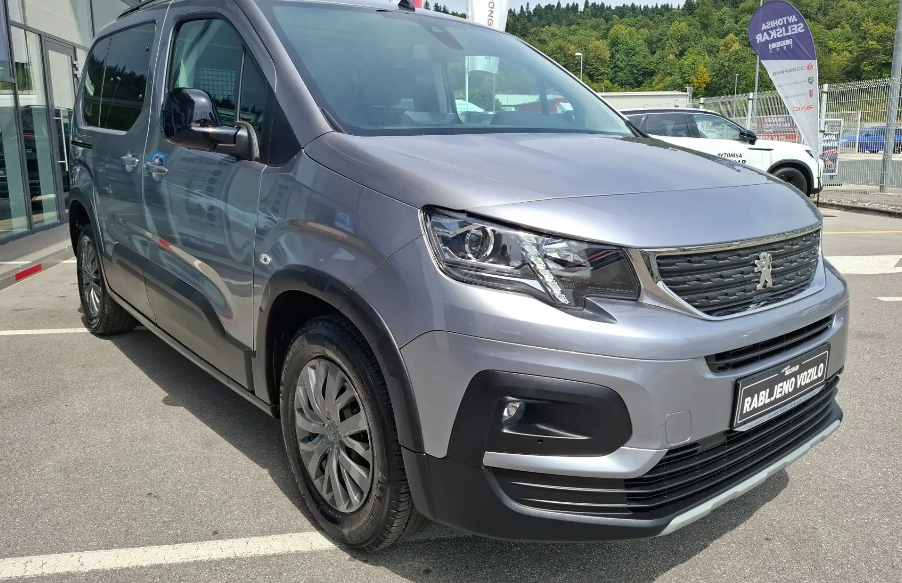 Zunanja slika - Peugeot -  Rifter 1.2 PURETECH ALLURE N1  - 4