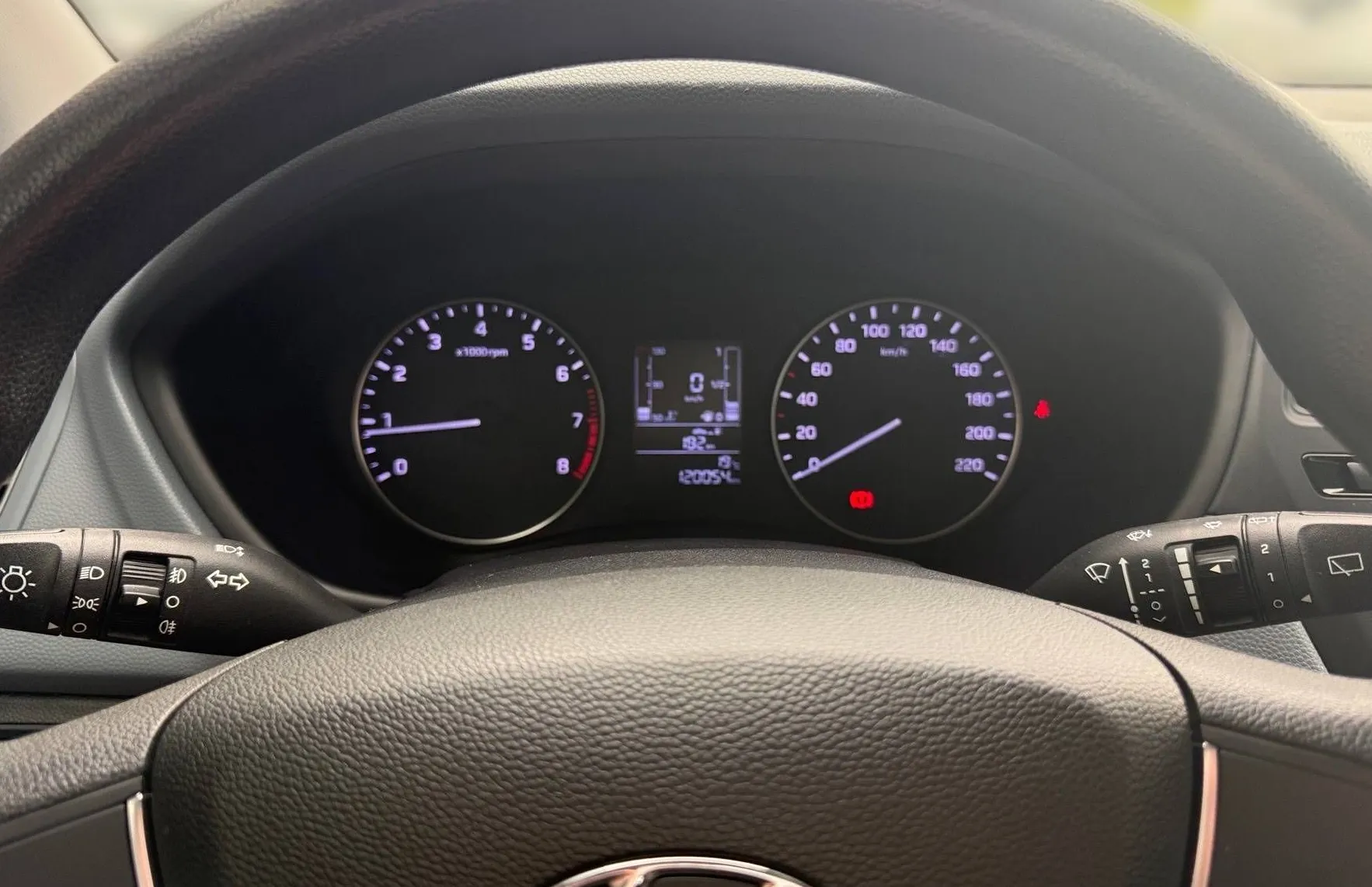 Zunanja slika - Hyundai i20 - 1.25 SLOVENSKI MOŽNOST FINANCIRANJA BREZ POLOGA - 14
