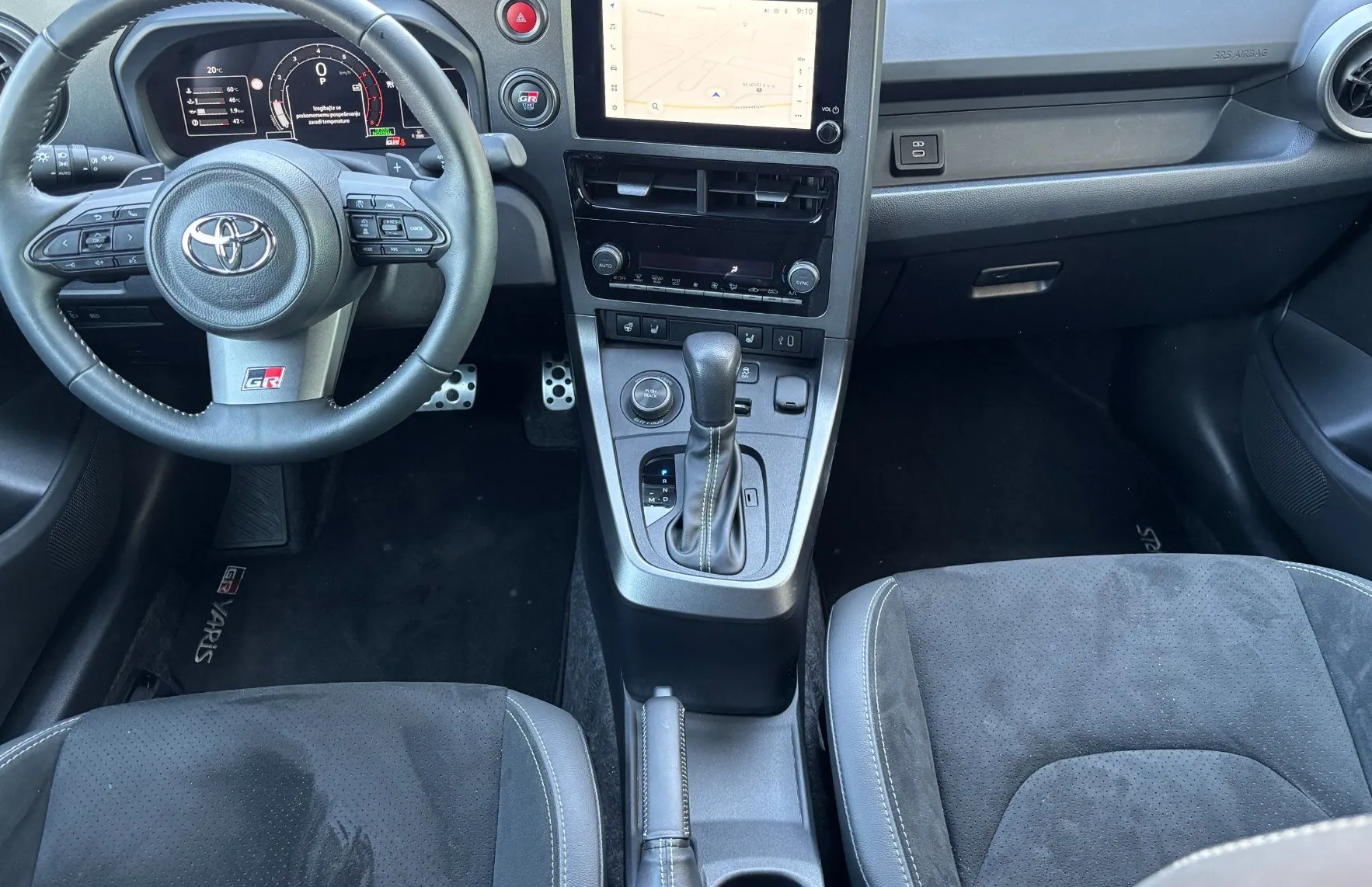 Zunanja slika - Toyota GR Yaris - 1.6 AWD GR-FOUR Race JBL - 14