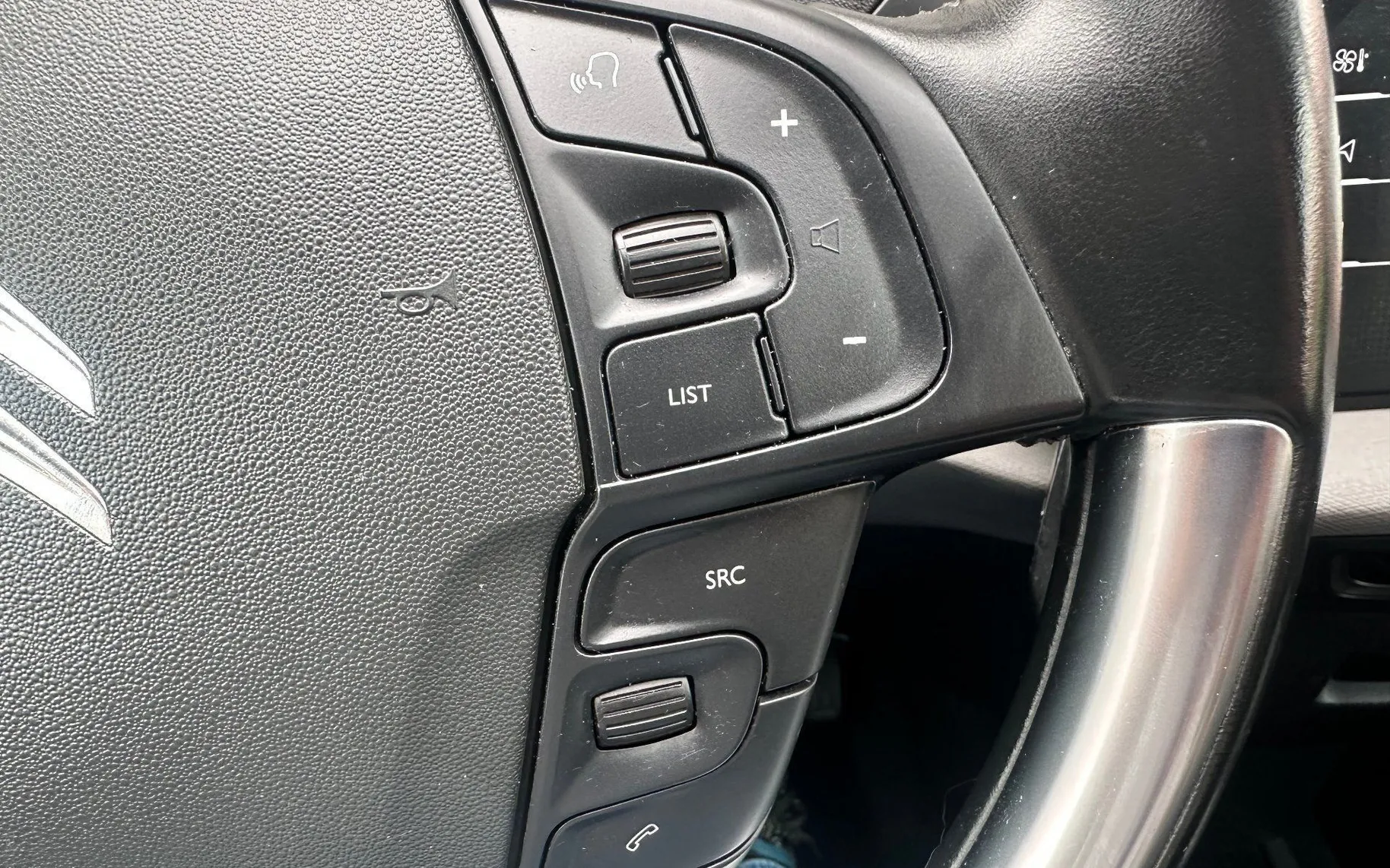 Zunanja slika - Citroën C4 - Feel BlueHDi 130.KAMERA.NAVI.LED.ACC.7 SEDEŽEV - 10