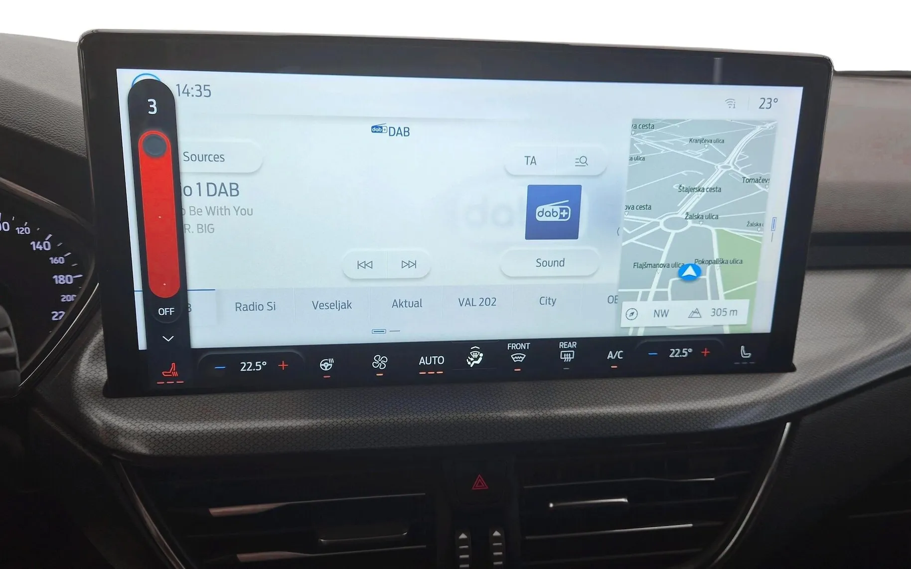 Zunanja slika - Ford Focus - Karavan 1.0 EcoBoost Active-SLO-RADARLED-NAVI - 13