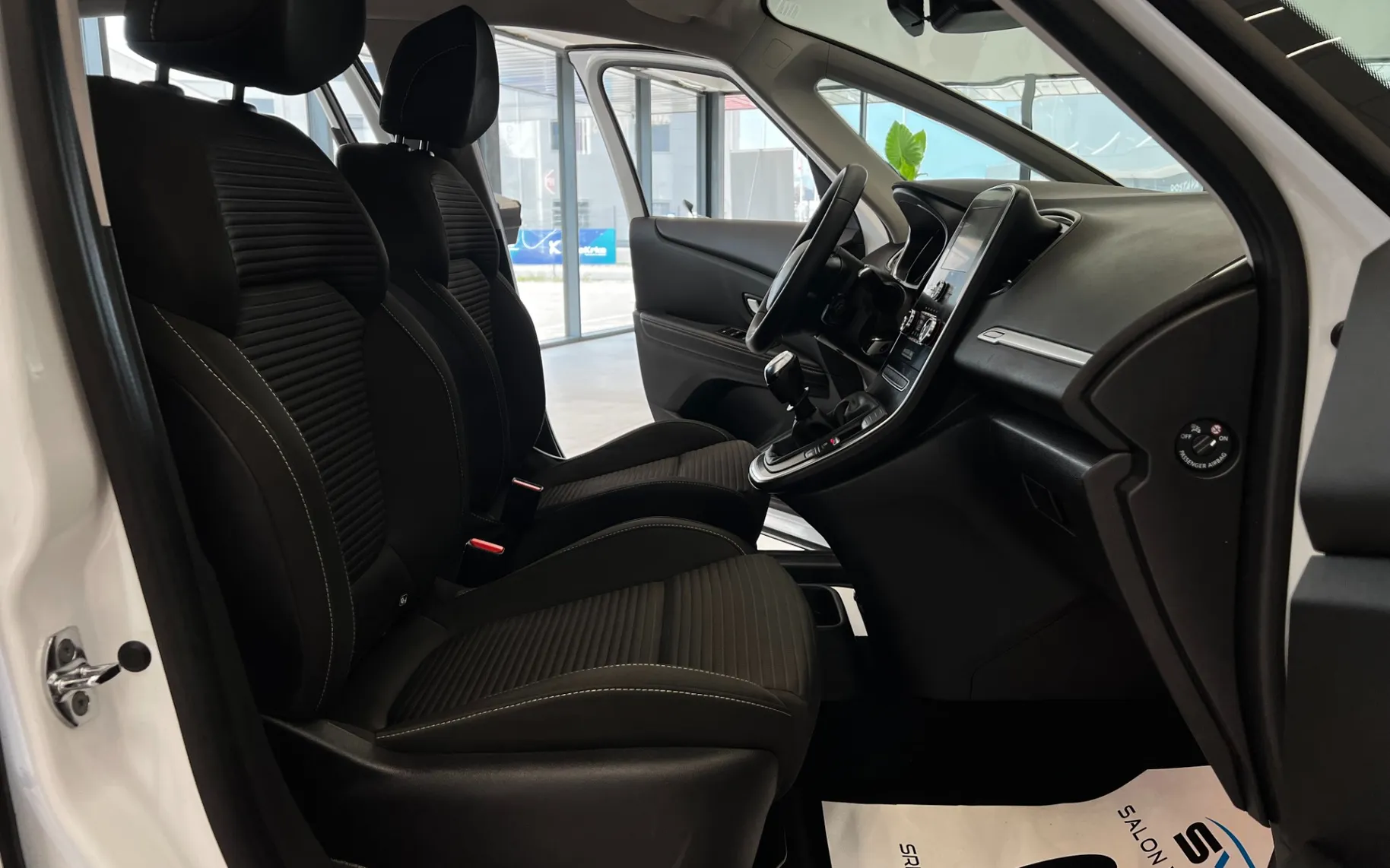 Zunanja slika - Renault Scénic - TCe 115 Energy Zen - 9