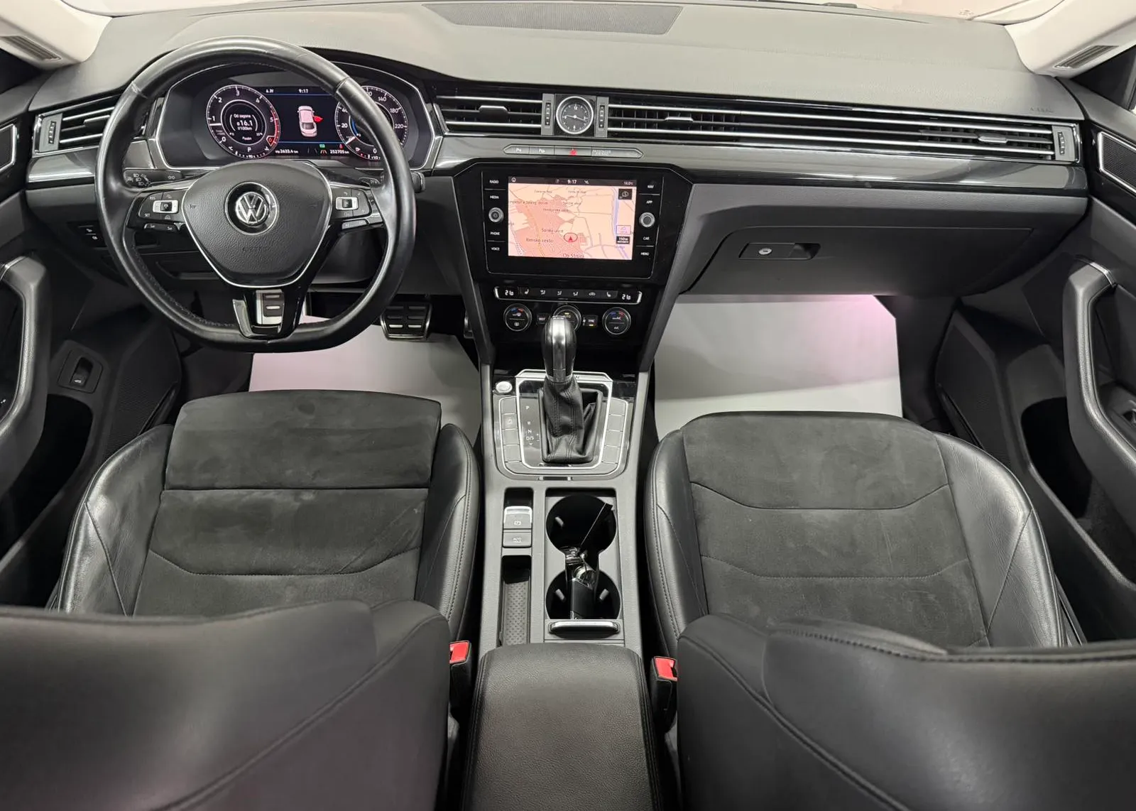 Zunanja slika - Volkswagen Arteon - 2,0 TDI BMT R-Line DSG 4M - 7