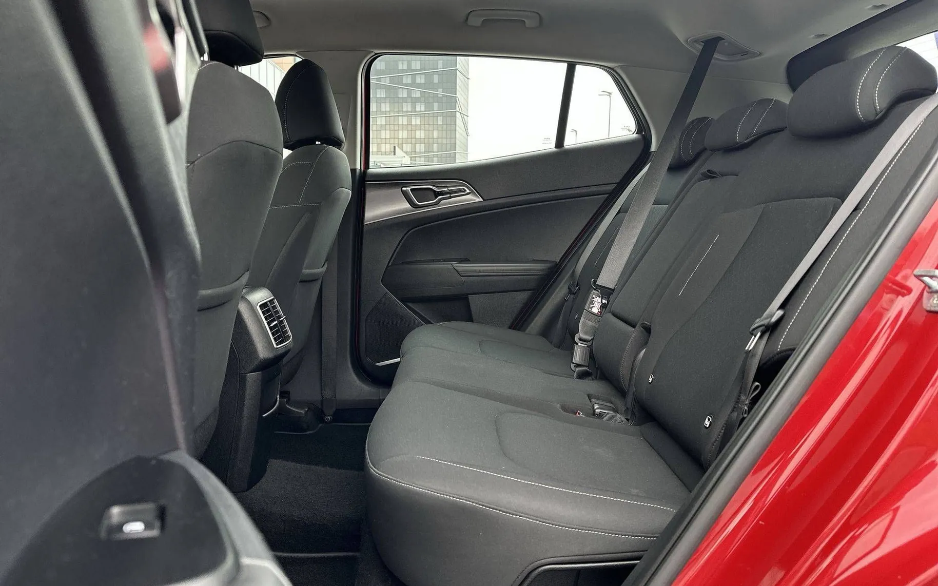 Notranja slika - KIA Sportage - 1.6 T-GDI LX Fresh ISG - 11