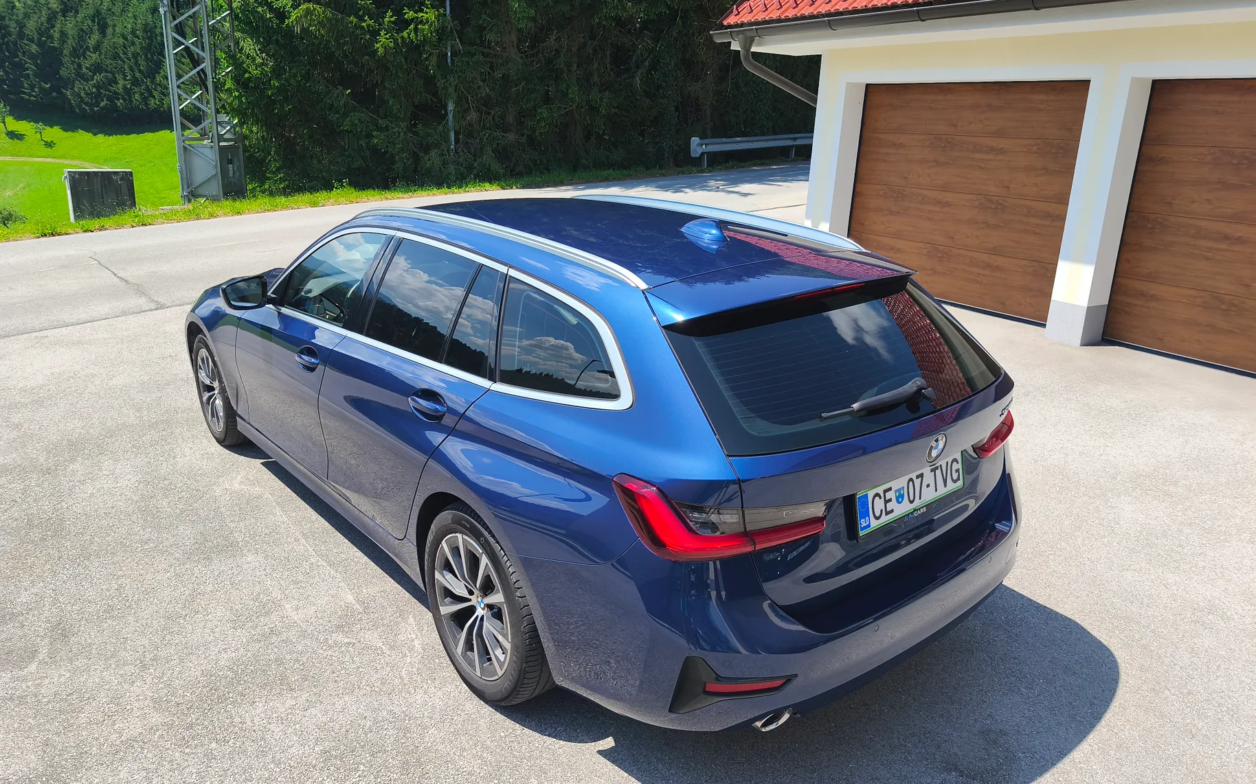 Zunanja slika - BMW Serija 3 - 320d Touring Avt. - 1