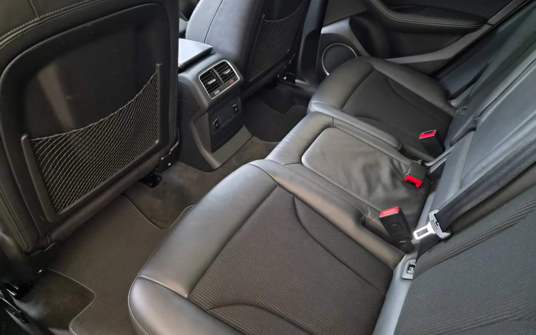 Notranja slika - Audi Q5 - 2.0TDI-QUATTRO-3XS-LINE-PANORAMA-ACC-KAMERA-20COL- - 10