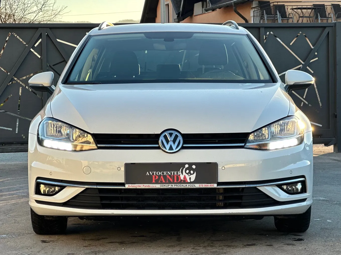 Zunanja slika - VW Golf - Variant 1,6 TDI BMT Comfortline+SLO+1.LASTNIK+ALU+BREZ - 7