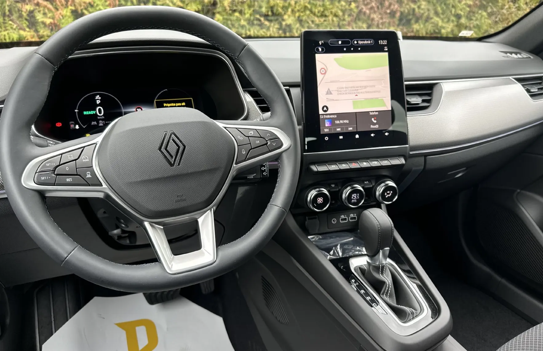 Zunanja slika - Renault Mégane Conquest - Megane Conquest 1.6 E-TECH HEV 145 TECHNO - 10