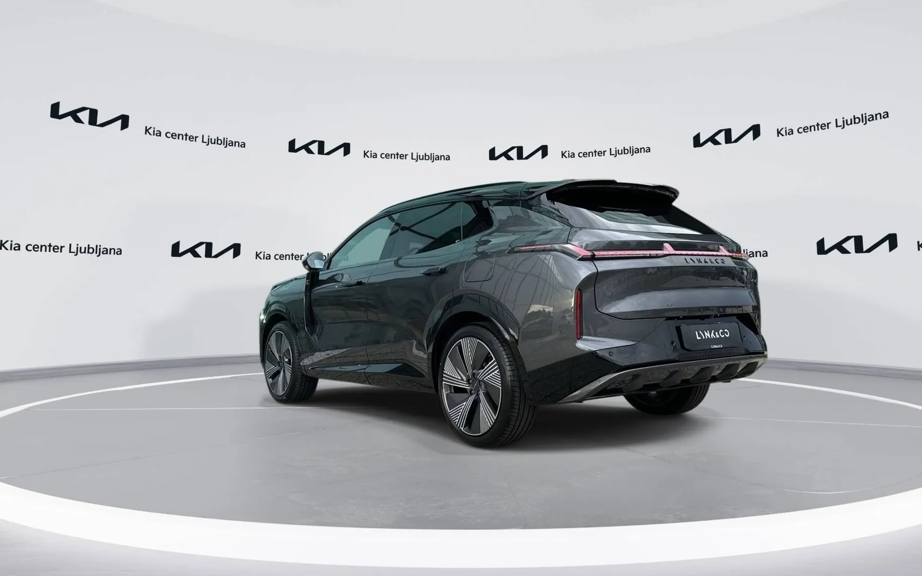 Notranja slika - Lynk & Co 08 - More 2025 Priključni hibrid... - 7