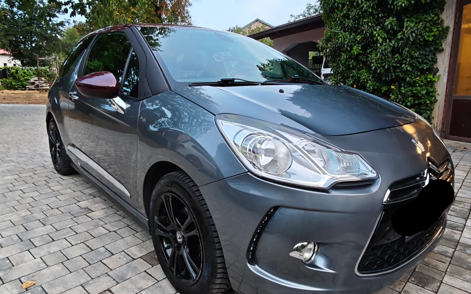 Zunanja slika - Citroën DS3 - 1,6 HDi So Chic FAP - 2