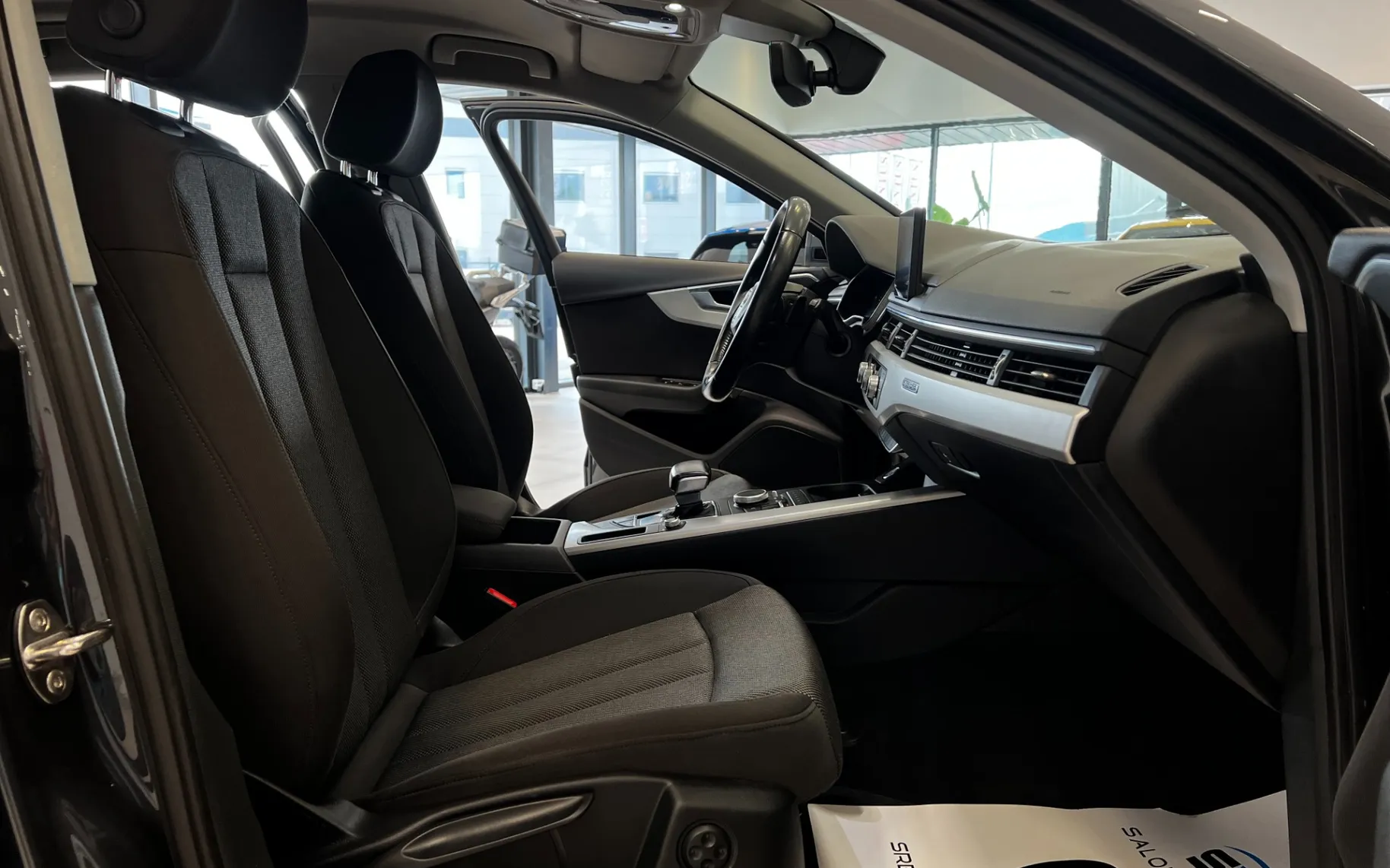 Zunanja slika - Audi A4 - Avant 2.0 TDI quattro S tronic Sport 140  190 - 9