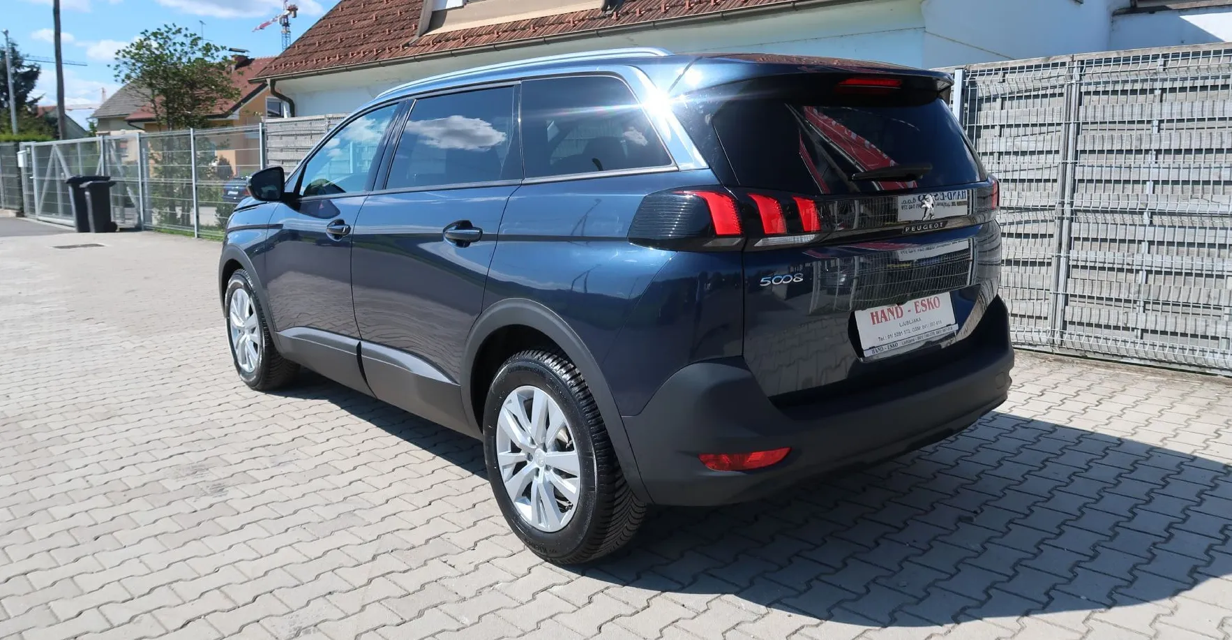 Zunanja slika - Peugeot 5008 - 1.5 BLUEHDI 130 AUT.-NAVI-KAMERA-PDC-7 SEDEŽEV - 8