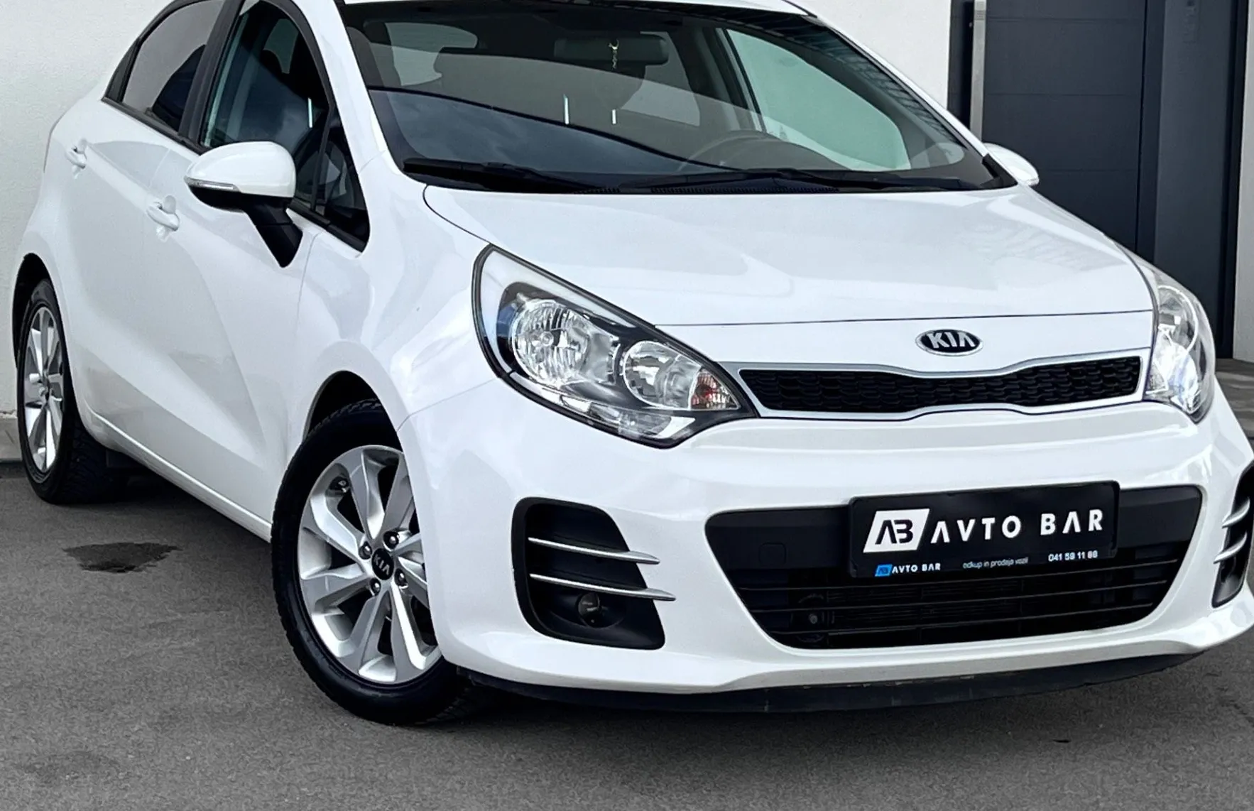Zunanja slika - KIA Rio - 1.25 CVVT+SLO+ALU+PDC... - 3