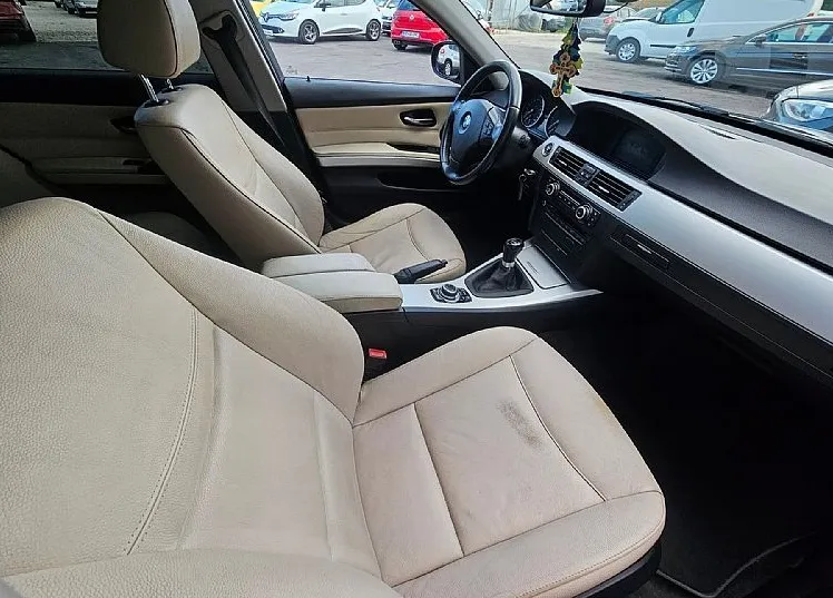 Zunanja slika - BMW Serija 3 - Touring: 318D ALU PLATIŠČA-NAVIGACIJA-PDC-USNJE - 10