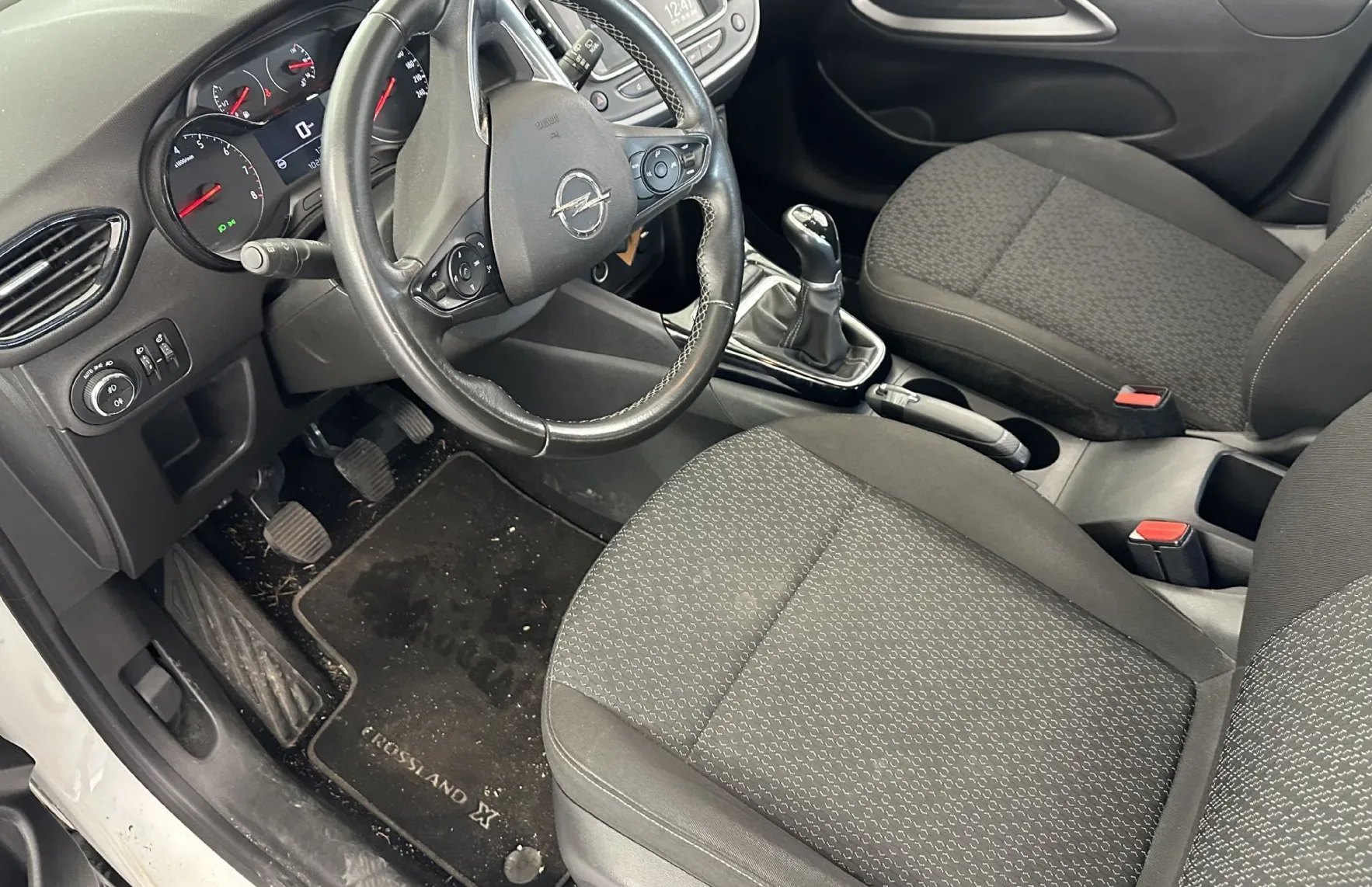 Zunanja slika - Opel Crossland X - 1.2 61KW.1 lastnik.12 mesečno jamstvo - 14