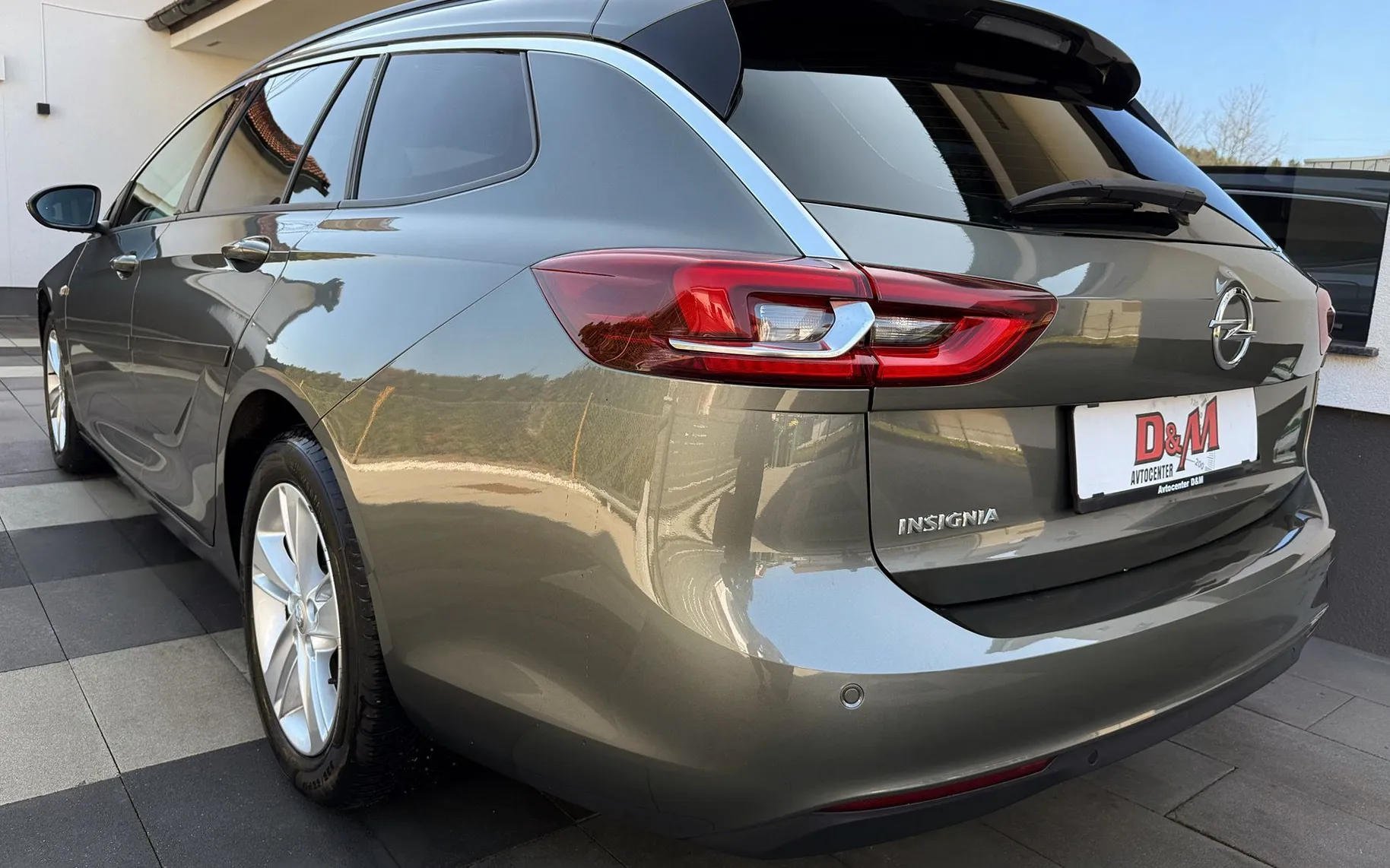 Zunanja slika - Opel Insignia - 2.0 CDTI 125KW|LED|KEYLESS|VLEČNA KLJUKA|NAVI - 5