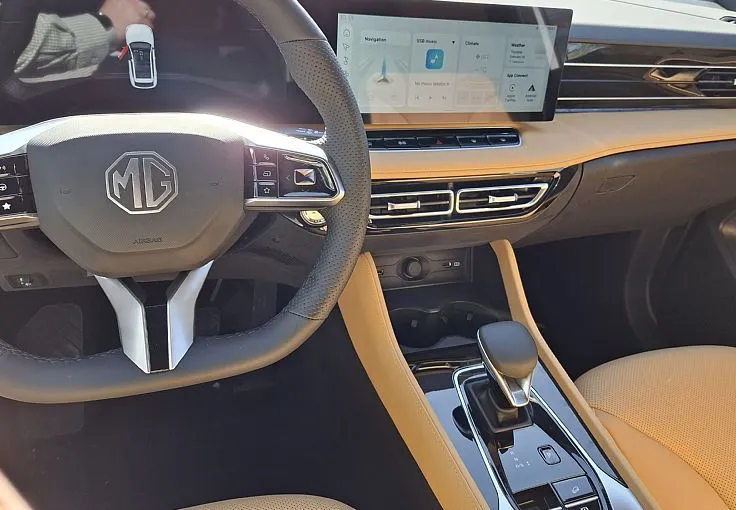 Zunanja slika - MG MG HS - HS Luxury 1.5T-GDI avtomatik - 4