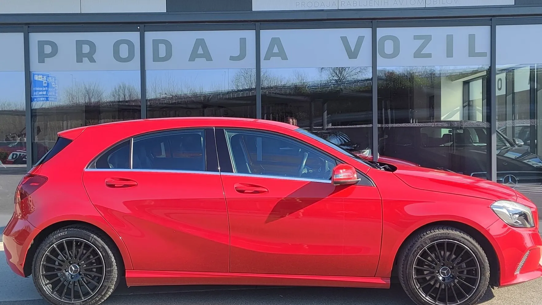 Zunanja slika - Mercedes-Benz A-Razred - A 180 d - 4