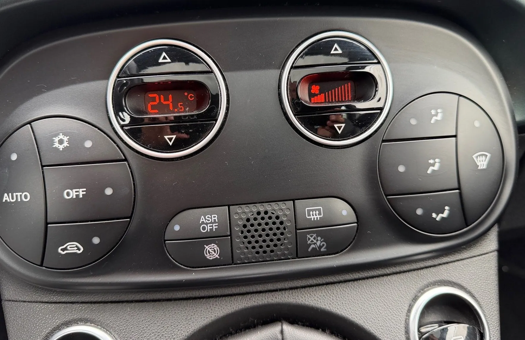 Zunanja slika - Fiat 500 - 1.0 GSE BSG Sport MHEV - SLO poreklo-68.000 km - 18