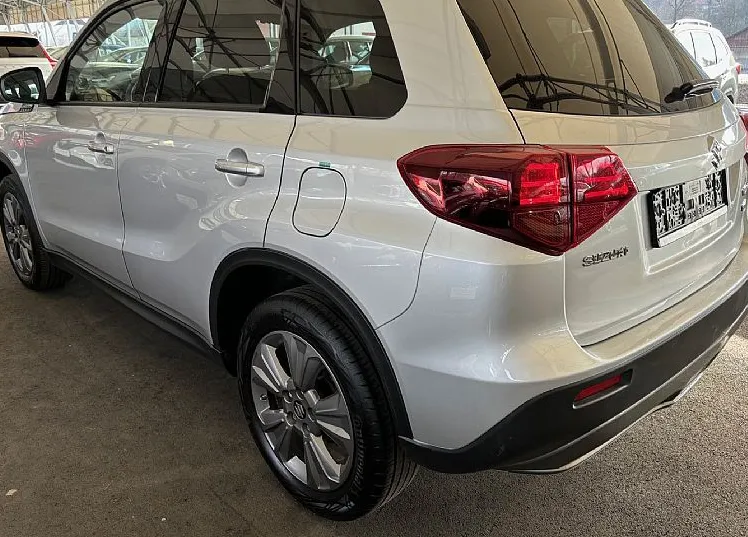 Zunanja slika - Suzuki Vitara - 1.4 BOOSTERJET HYBRID PRIVILEGE - 6