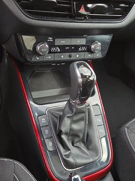 Zunanja slika - Škoda Fabia - 1.5 TSI ACT Monte Carlo DSG-KAMERA-LED-1.LASTNIK - 19
