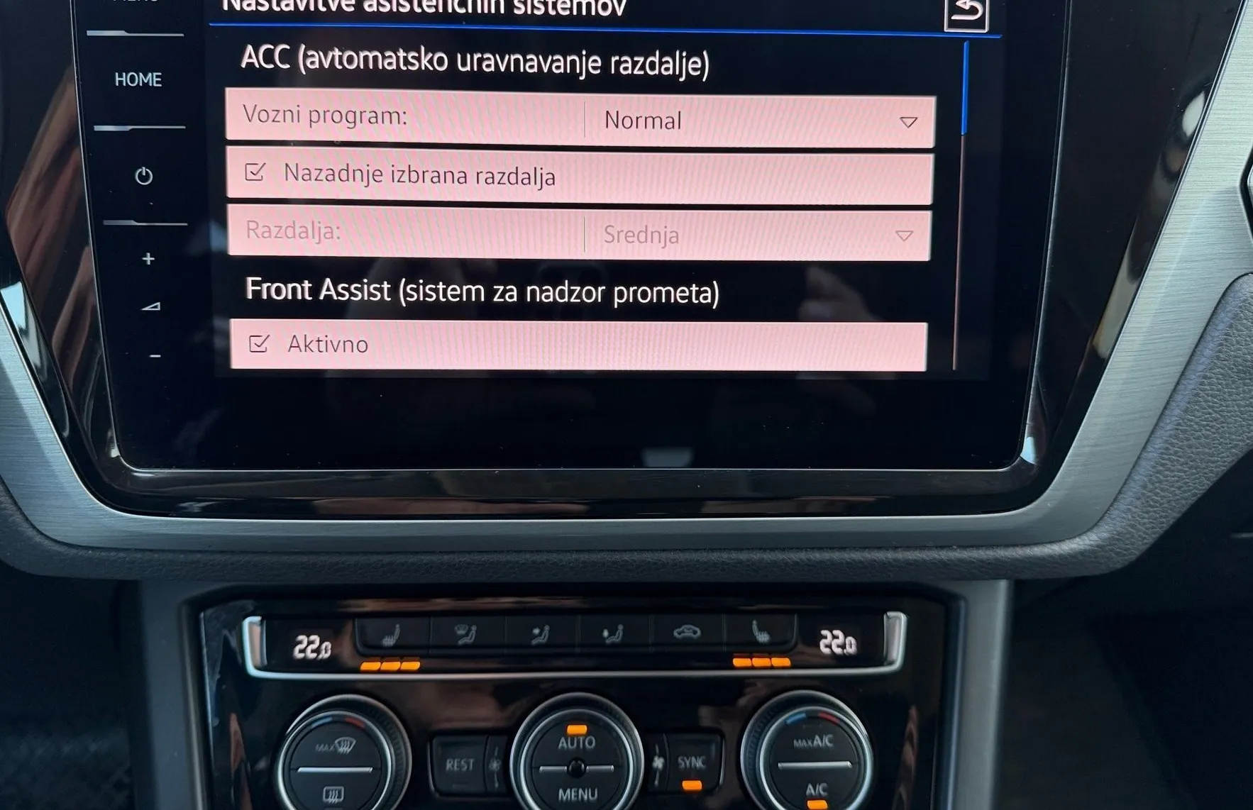 Zunanja slika - VW Touran - 2.0 TDI SCR avt. Family-LED-Vlečna kljuka-ACC... - 14