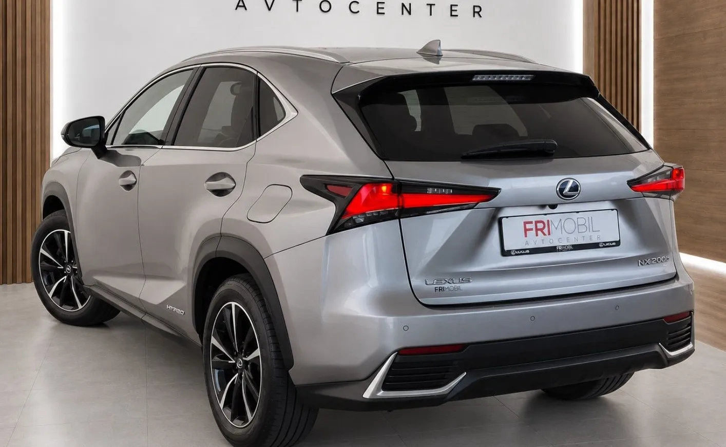 Zunanja slika - Lexus NX - 300h AWD Luxury•GRETJE•HLAJENJE SEDEŽEV•ACC•KAMERA - 4