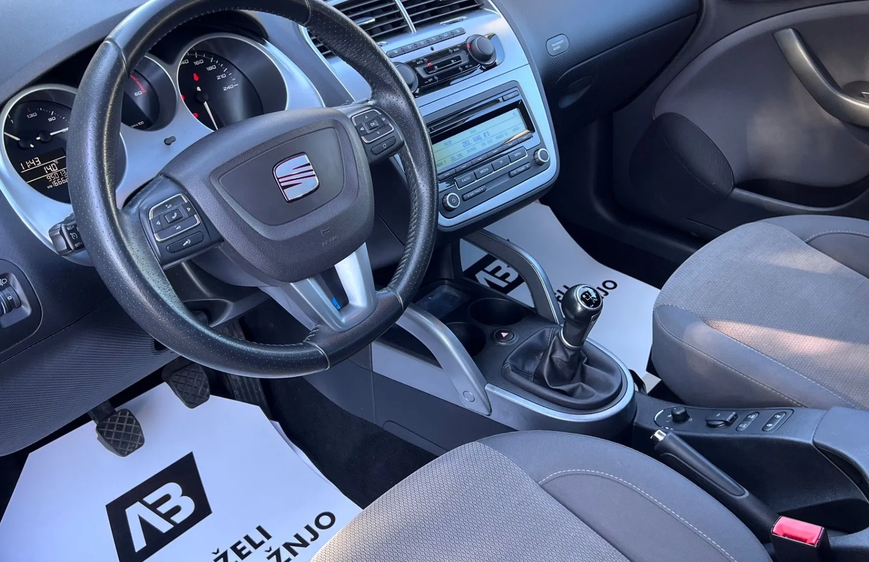 Zunanja slika - Seat Altea - 1.6 TDI+1.LAST+SLO+TEMP+ALU+SAMO 95.013 km - 10