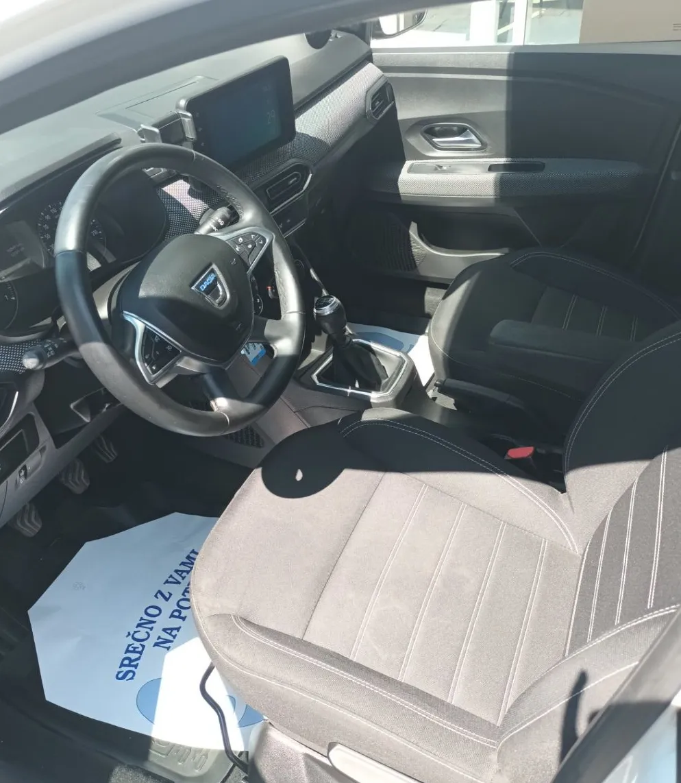 Zunanja slika - Dacia Sandero - 1.0 TCe 90 NAVI.TEMPOMAT.PDC - 8