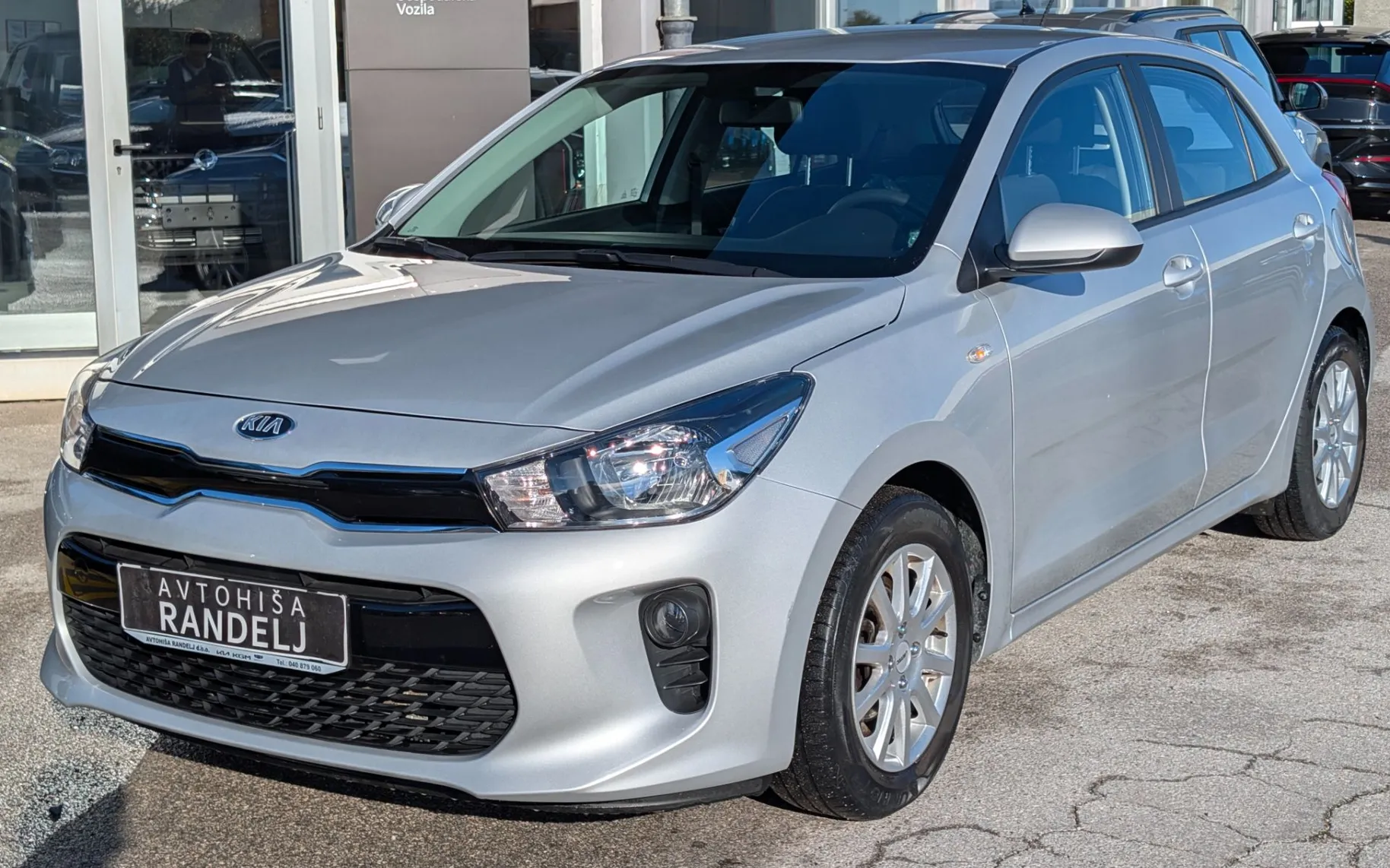 Zunanja slika - KIA Rio - 1.25 CVVT EX Edition ISG - 1