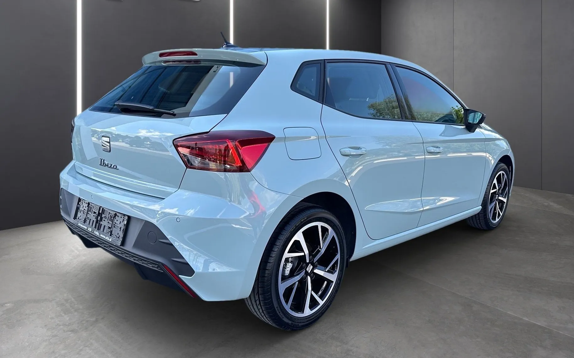 Zunanja slika - Seat Ibiza - 1.0 TSI Style DSG... - 3